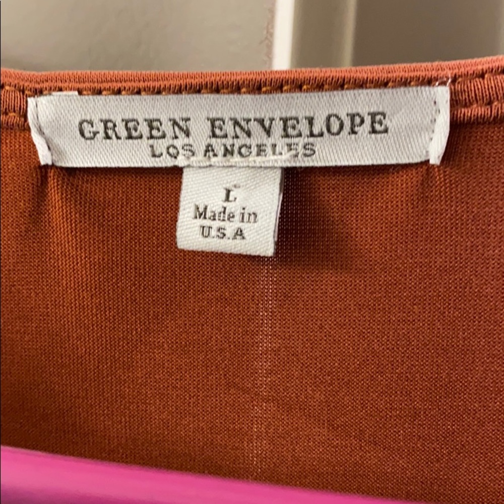 Rust colored blouse - Picture 2 of 2